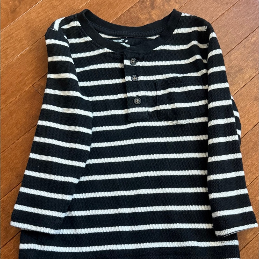 Cat & Jack Black and White Striped Long Sleeve Henley